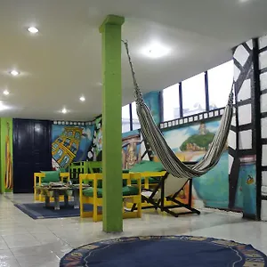  Hostal Vibra